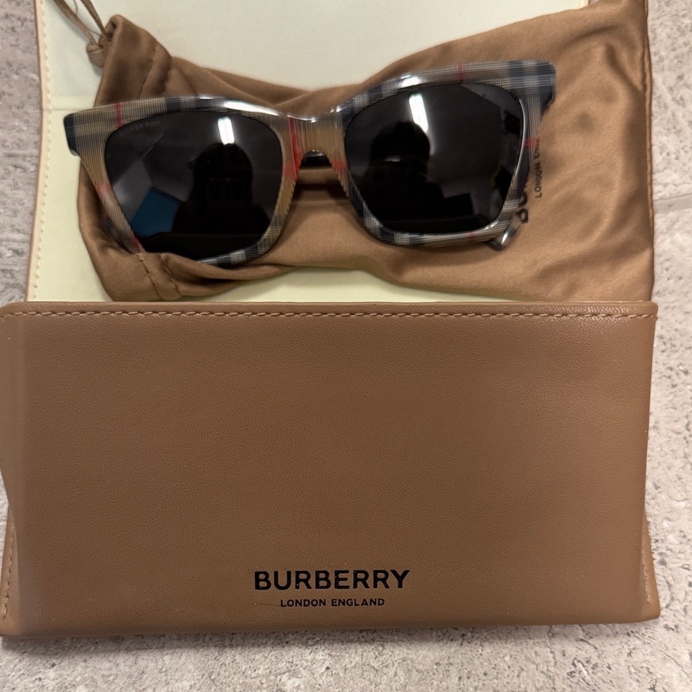 Vintage Burberry Checkered Sunglasses with Tan Case